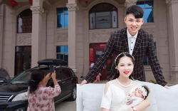 Mẹ vợ lần đầu đến thăm nhà con rể làm công nhân, bước vào liền thốt lên: “Con sống trong biệt thự sao?”