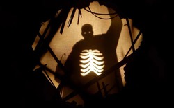 Bí mật kinh hoàng phía sau cánh cửa ngầm trên gác mái và tội ác rúng động của nữ sát thủ xổ số