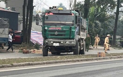 Cán bộ CSGT bị ô tô đâm tử vong khi làm nhiệm vụ