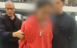 Nghe bố tố mẹ ngoại tình với hàng xóm, con trai cầm súng tìm “kẻ thứ 3” và cái kết ám ảnh