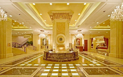 Thấy giá vàng tăng, khách sạn liền dỡ gạch dát vàng đem bán "bỏ túi" 333 tỷ đồng