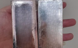 Phát hiện thỏi bạc 15kg trị giá 1,4 tỷ đồng trong gói hàng ship, công an sử dụng nhiều biện pháp nghiệp vụ vào cuộc