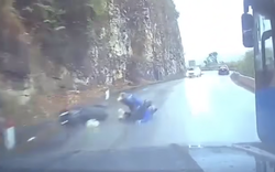 Lấn làn, vượt ẩu chẹt chết 2 người trên đèo vẫn thản nhiên: Do người ta chứ do mình đâu