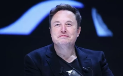 Tỷ phú Elon Musk ưu tiên xây dựng thành phố Mặt trăng, lùi mục tiêu với sao Hoả