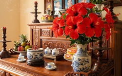 Hoa đẹp nhưng "độc": 3 loại hoa rực rỡ tuyệt đối không dâng lên bàn thờ gia tiên kẻo phạm húy, mất lộc