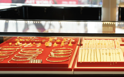 Cuối ngày 9-2, giá vàng miếng SJC biến động mạnh