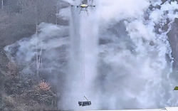 Đám tang thời “công nghệ”: 1 gia đình chi hơn 38 triệu đồng thuê máy bay không người lái bê quan tài nặng 460kg lên núi an táng