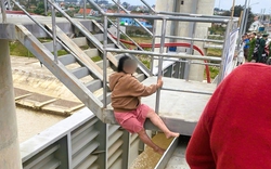 Cảnh sát cứu thai phụ mang thai 7 tháng định nhảy cầu tự tử