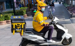 Cám cảnh nghề shipper: Làm việc 17 tiếng/ngày, chỉ kịp ăn 1 bữa, mỗi đơn được 12 nghìn đồng