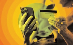 Đừng để bố mẹ già sập bẫy lừa đảo hưu trí: 3 bước "phòng vệ" đơn giản nhưng cực hiệu quả mà gia đình nào cũng cần biết