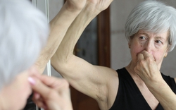 "Mùi đặc trưng của người già" là có thật: Đây là cách để biết liệu bạn có bị như vậy không