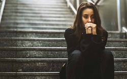 Lao động nghề ‘sang chảnh’ bất an, từ khoe ‘lương nghìn USD’ đến cảnh mất niềm tin nhất toàn ngành