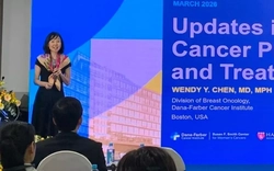 Chuyên gia Harvard chỉ rõ nguyên nhân khiến ung thư vú ở Việt Nam phát hiện muộn