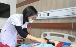 Chủ quan với viêm họng, nữ sinh nguy kịch vì siêu vi khuẩn tấn công tim và não