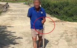 Vụ cụ ông cụt 2 tay kẹp con rắn mang về nhà: Gia đình lên tiếng về số tiền được hỗ trợ