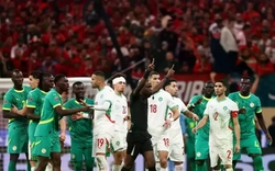 LĐBĐ Châu Phi tước chức vô địch của Senegal