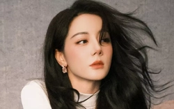 Địch Lệ Nhiệt Ba tê liệt hoàn toàn