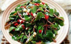 3 loại rau dại ven đường giúp "chống ung thư", rẻ bèo ngoài chợ, mùa này không ăn là tiếc