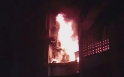 Cháy tòa nhà 5 tầng, 9 người trong một gia đình tử vong