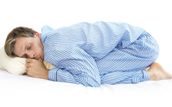 2 thói quen khi ngủ "âm thầm rút ngắn tuổi thọ", rất nhiều người mắc phải