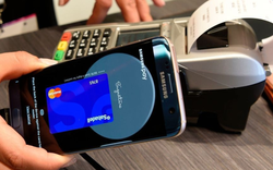 Vì sao nhiều người thích thanh toán thẻ hơn là quét mã QR?