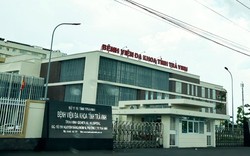 Vụ hộp bánh phát nổ trong bệnh viện: Hé lộ tình tiết mới từ camera an ninh