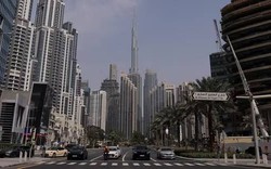 Dubai khác lạ “không thể nhận ra” vào sáng ngày 1/3