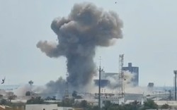 Lao động Việt ở Dubai: 'Tên lửa nổ như bắp rang trên trời'