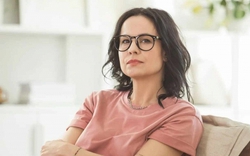 Phụ nữ sau 40 tuổi đang "tự tra tấn" mình vì không biết điều này!