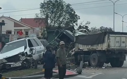 Ba xe ô tô tông liên hoàn, tài xế xe tải tử vong trong cabin