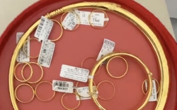 Cô gái Hà Nội sốc nặng khi bán 2 cây vàng cưới ước tính 326 triệu, chủ tiệm chỉ đưa 312 triệu, netizen: Vậy là chính xác rồi!