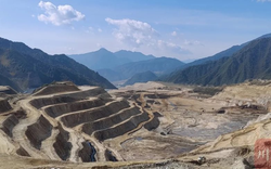 Không cần khoan sâu, phát hiện mỏ ‘kho báu’ gần 10 triệu tấn, trị giá lên đến 200 tỷ USD, chứa một yếu tố cực quan trọng để khai thác dầu khí