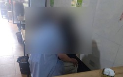 Hình ảnh phản cảm trong 1 quán tào phớ ở Hà Nội!