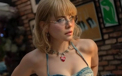 Ai đứng sau bản nhạc Việt đang gây sốt từ Á sang Âu