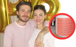 Cậu cả nhà Beckham lạnh nhạt với bố mẹ đẻ, nhưng "nịnh vợ" thì không ai bằng