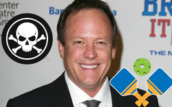 Bi kịch: "Cha đẻ" cheerleading qua đời vì một cú ngã trên sân pickleball