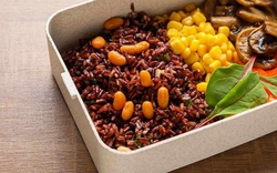 Ngủ cũng giảm cân? Bí kíp là bỏ tinh bột buổi tối và ăn đúng 5 thực phẩm này