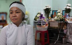 Đám tang không kèn trống của mẹ và con gái 9 tuổi trong vụ cháy quán cơm ở TP.HCM