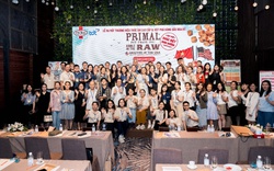 Thú cưng giờ là “con cưng”: Hành trình 20 năm thay đổi cách người Việt chăm sóc chó mèo