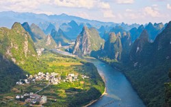 Khách Việt săn vé đi thiên đường của Trung Quốc dịp lễ nhờ mở đường bay thẳng miễn visa