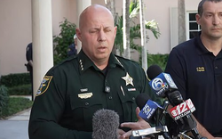 Nóng: Cảnh sát Mỹ bắt giữ siêu sao Tiger Woods