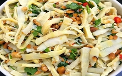 Măng tre có thật sự hạ axit uric? 5 loại thực phẩm bệnh nhân cần tránh