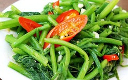 Loại rau xào tỏi vạn người mê, "nhẹ bụng mà nhiều giá trị"