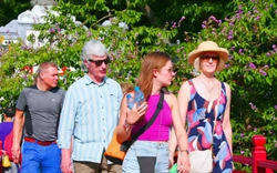 Việt Nam là điểm đến an toàn nhất cho phụ nữ du lịch một mình