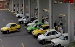 Thiếu xăng dầu kéo dài, người Iran đưa "vũ khí sinh tồn" xuống phố: Nhìn qua cứ ngỡ đến từ tương lai