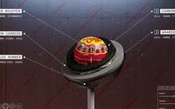 Bị khách phàn nàn kẹo mút quá khó bóc, Chupa Chups tung sản phẩm tuyệt đối không thể mở được