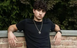 Từng bị 15 trường đại học Mỹ từ chối, chàng trai 19 tuổi khởi nghiệp với ứng dụng AI sức khỏe, hơn 1 năm thu 785 tỷ đồng