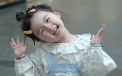 Con càng yêu bạn, 3 "hành động nhỏ" này càng không thể che giấu, vậy mà nhiều cha mẹ vẫn vô tâm nổi giận