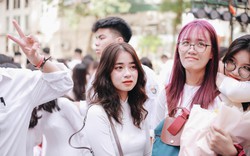 Áp lực đồng trang lứa ở tuổi 17: Làm sao để con không tự ti khi thấy bạn bè giỏi hơn?