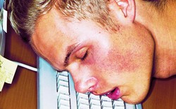 Nghịch lý năng suất thời đại số: Khi trí tuệ nhân tạo không biết mệt còn con người thì kiệt quệ vì chạy đua